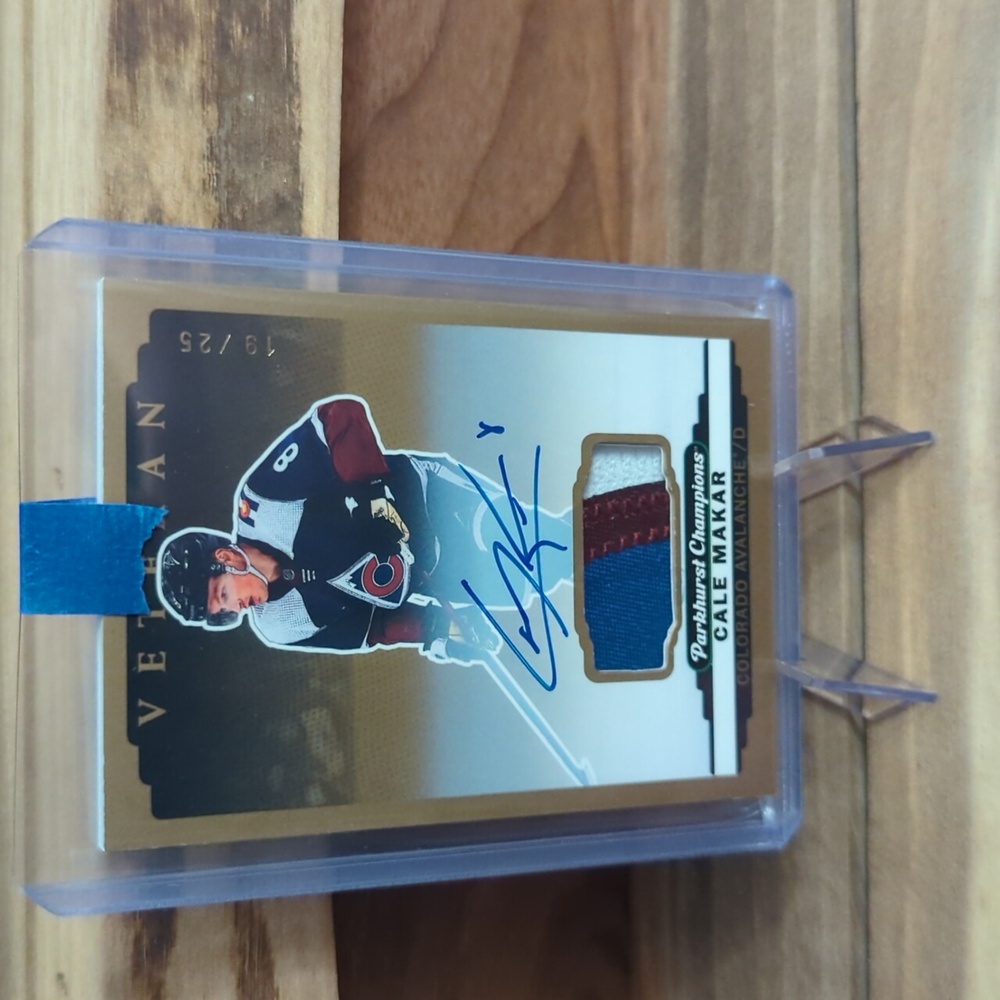 2022-23 Parkhurst Champions Cale Makar Patch Auto /25